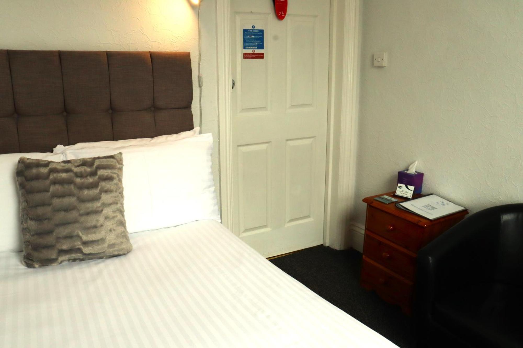 Barclay Guest House Пейнтън Екстериор снимка